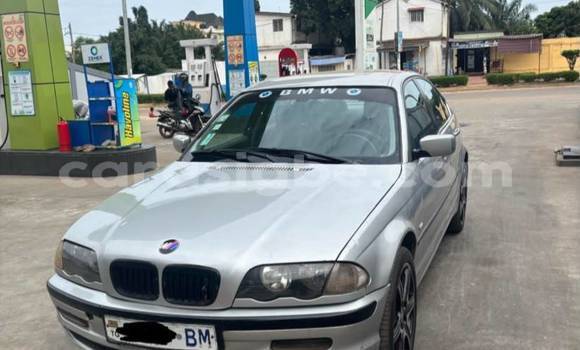 Acheter Occasion Voiture BMW E46 Noir à Adawlato, Togo