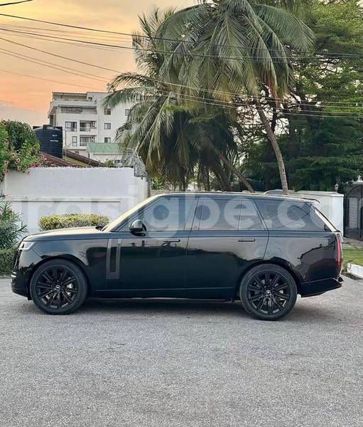 Big with watermark range rover evoque togo lome 11833