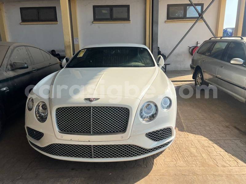 Big with watermark bentley continental gt maritime lome 11841