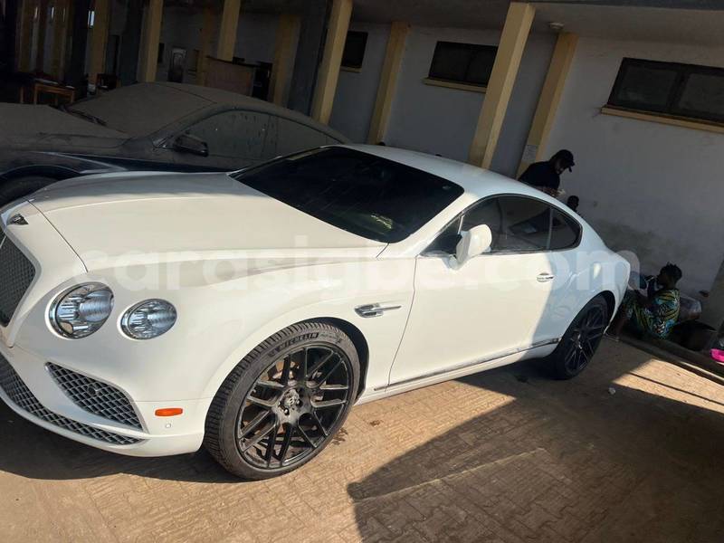 Big with watermark bentley continental gt maritime lome 11841