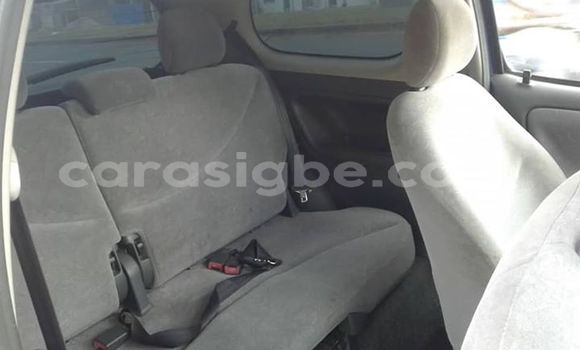 Acheter Occasion Voiture Toyota Yaris Bleu à Lomé, Maritime Acheter Occasion Voiture Toyota Yaris Bleu à Lomé, Maritime