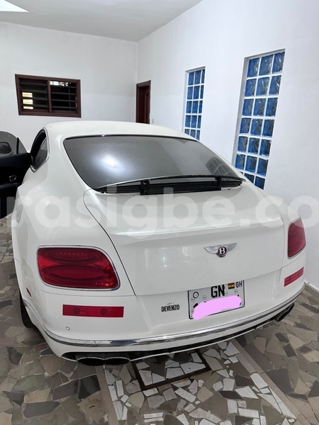 Big with watermark bentley continental gt maritime lome 11849