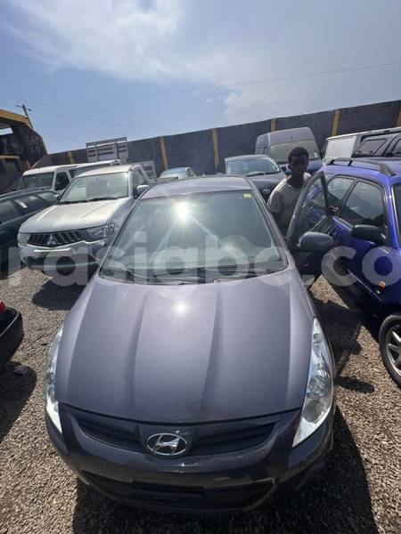 Big with watermark hyundai i20 maritime lome 11852