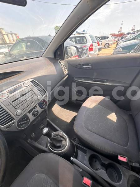 Big with watermark hyundai i20 maritime lome 11852