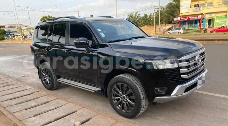 Big with watermark toyota land cruiser togo lome 11856