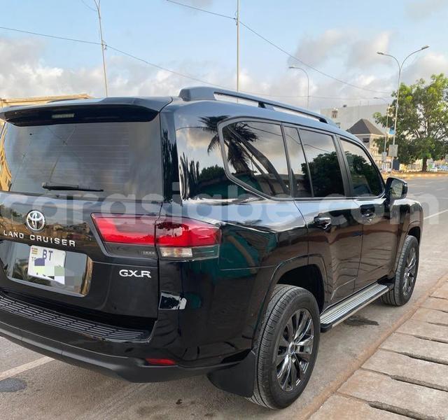 Big with watermark toyota land cruiser togo lome 11856