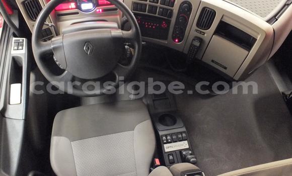 Buy Used Renault PJ Red Truck in Lome in Maritime Buy Used Renault PJ Red Truck in Lome in Maritime