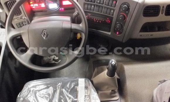 Buy Used Renault TRM 10000 White Truck in Lome in Maritime Buy Used Renault TRM 10000 White Truck in Lome in Maritime