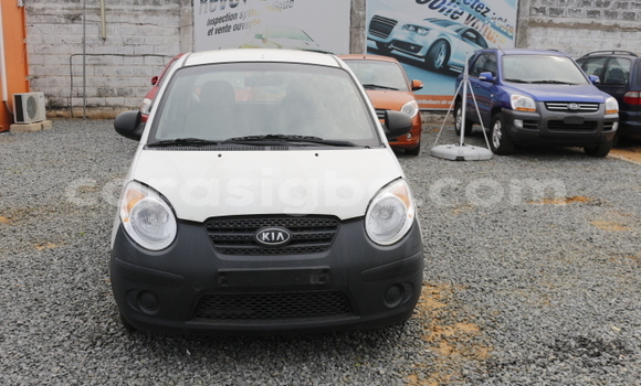 Acheter Occasion Voiture Kia Picanto Blanc à Lomé, Togo