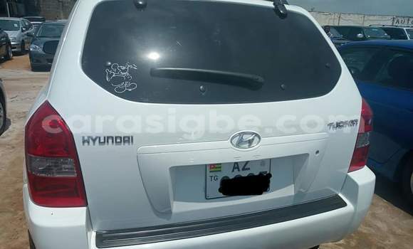 Buy Used Hyundai Tucson White Car in Lome in Togo Buy Used Hyundai Tucson White Car in Lome in Togo