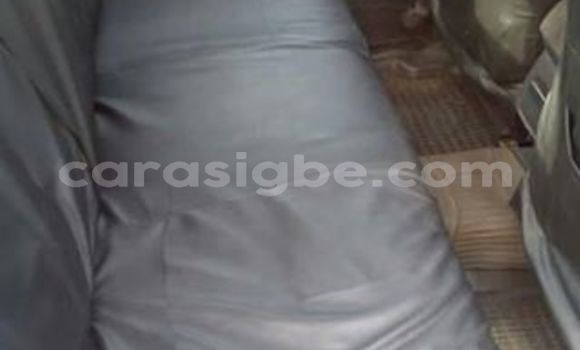 Acheter Occasion Voiture Toyota Corolla Gris à Lomé, Maritime Acheter Occasion Voiture Toyota Corolla Gris à Lomé, Maritime