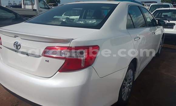 Buy Used Toyota Camry White Car in Lome in Maritime Buy Used Toyota Camry White Car in Lome in Maritime