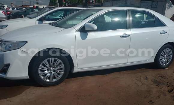 Buy Used Toyota Camry White Car in Lome in Maritime Buy Used Toyota Camry White Car in Lome in Maritime