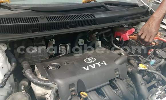 Buy Used Toyota Yaris White Car in Lome in Maritime Buy Used Toyota Yaris White Car in Lome in Maritime