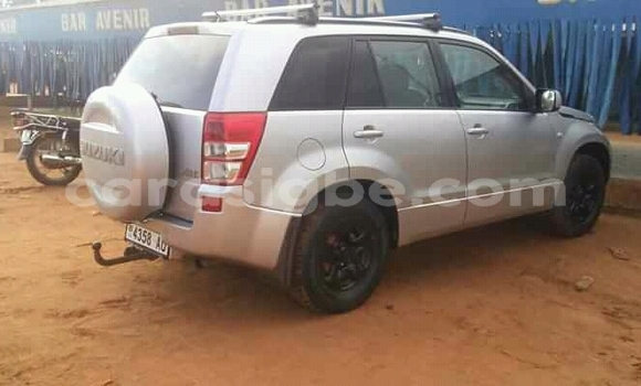 Acheter Occasion Voiture Suzuki Vitara Gris à Lomé, Togo