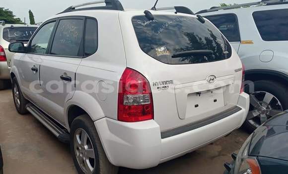 Buy Import Hyundai Tucson White Car in Lome in Maritime Buy Import Hyundai Tucson White Car in Lome in Maritime