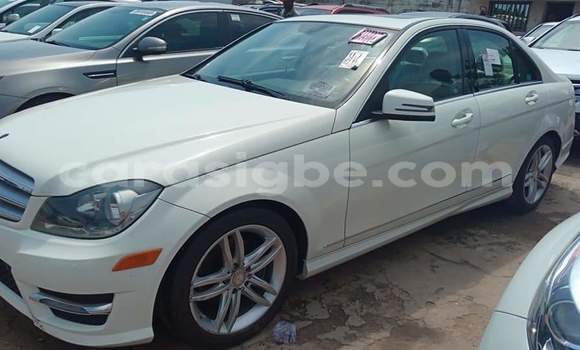 Buy Import Mercedes‒Benz C–Class White Car in Lome in Maritime Buy Import Mercedes‒Benz C–Class White Car in Lome in Maritime