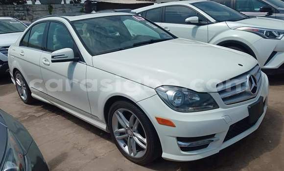 Buy Import Mercedes‒Benz C–Class White Car in Lome in Maritime Buy Import Mercedes‒Benz C–Class White Car in Lome in Maritime