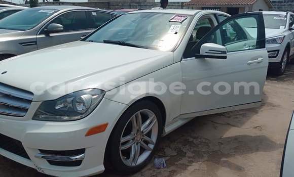 Buy Import Mercedes‒Benz C–Class White Car in Lome in Maritime Buy Import Mercedes‒Benz C–Class White Car in Lome in Maritime