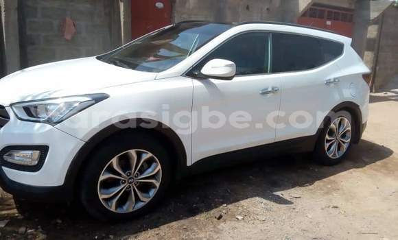 Buy Import Hyundai Santa Fe White Car in Lome in Maritime Buy Import Hyundai Santa Fe White Car in Lome in Maritime