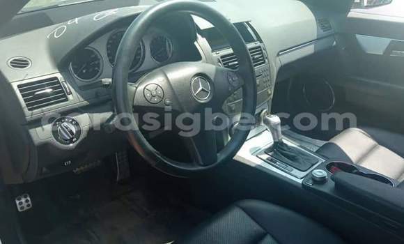 Acheter Occasion Voiture Mercedes‒Benz C-klasse Blanc à Lomé, Maritime Acheter Occasion Voiture Mercedes‒Benz C-klasse Blanc à Lomé, Maritime