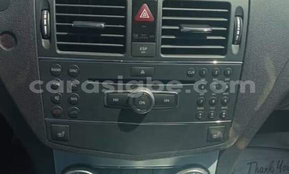 Acheter Occasion Voiture Mercedes‒Benz C-klasse Blanc à Lomé, Maritime Acheter Occasion Voiture Mercedes‒Benz C-klasse Blanc à Lomé, Maritime