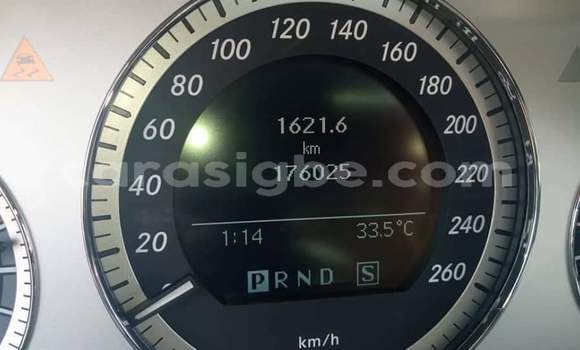 Acheter Occasion Voiture Mercedes‒Benz C-klasse Blanc à Lomé, Maritime Acheter Occasion Voiture Mercedes‒Benz C-klasse Blanc à Lomé, Maritime