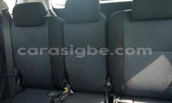 Acheter Occasion Voiture Toyota Corolla Verso Bleu à Lomé, Maritime Acheter Occasion Voiture Toyota Corolla Verso Bleu à Lomé, Maritime