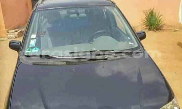 Acheter Occasion Voiture Mazda Mazda Premacy Noir à Lomé, Togo Acheter Occasion Voiture Mazda Mazda Premacy Noir à Lomé, Togo