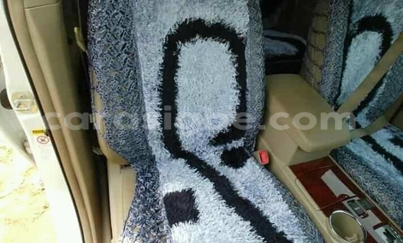 Acheter Occasion Voiture Toyota Highlander Blanc à Lomé, Maritime Acheter Occasion Voiture Toyota Highlander Blanc à Lomé, Maritime