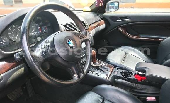 Acheter Occasion Voiture BMW 3–Series Blanc à Lomé, Togo Acheter Occasion Voiture BMW 3–Series Blanc à Lomé, Togo
