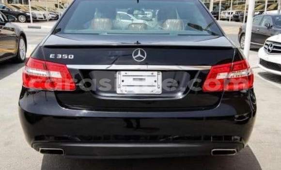 Buy Used Mercedes‒Benz E-klasse Black Car in Lome in Maritime Buy Used Mercedes‒Benz E-klasse Black Car in Lome in Maritime