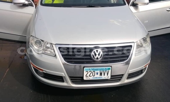 Acheter Import Voiture Volkswagen Passat Marron à Lomé, Togo