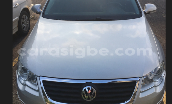 Acheter Import Voiture Volkswagen Passat Marron à Lomé, Togo