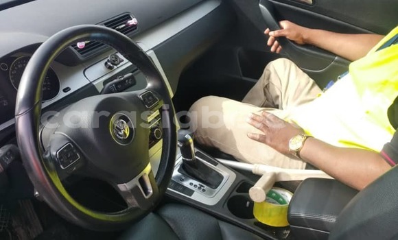 Acheter Import Voiture Volkswagen Passat Marron à Lomé, Togo Acheter Import Voiture Volkswagen Passat Marron à Lomé, Togo