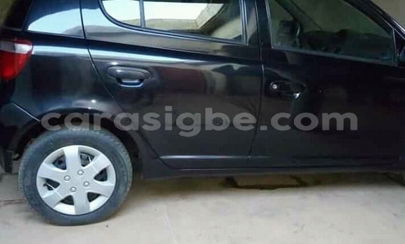 Acheter Occasion Voiture Toyota Yaris Noir à Lomé, Togo Acheter Occasion Voiture Toyota Yaris Noir à Lomé, Togo