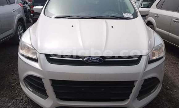 Buy Used Ford Escape White Car in Lome in Maritime Buy Used Ford Escape White Car in Lome in Maritime