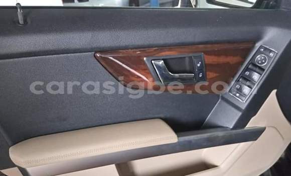 Buy Used Mercedes‒Benz GLK–Class Black Car in Lome in Maritime Buy Used Mercedes‒Benz GLK–Class Black Car in Lome in Maritime