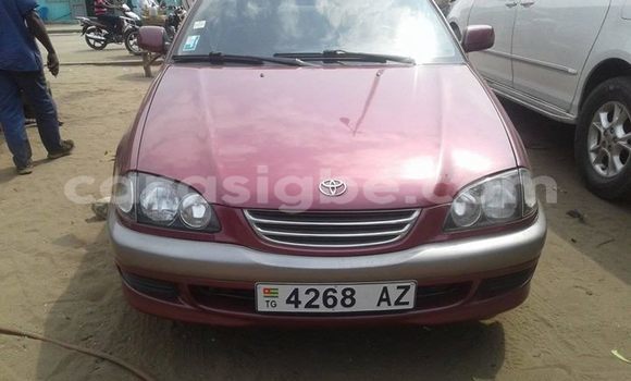 Acheter Occasion Voiture Toyota Avensis Rouge à Lomé, Maritime Acheter Occasion Voiture Toyota Avensis Rouge à Lomé, Maritime