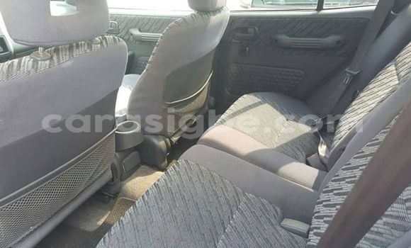 Acheter Occasion Voiture Toyota RAV4 Blanc à Lomé, Maritime Acheter Occasion Voiture Toyota RAV4 Blanc à Lomé, Maritime