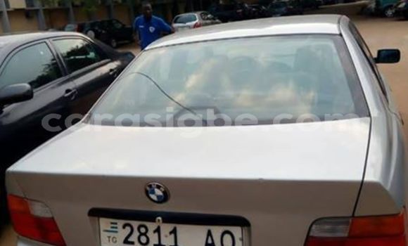 Acheter Occasion Voiture BMW 3–Series Gris à Lomé, Maritime Acheter Occasion Voiture BMW 3–Series Gris à Lomé, Maritime