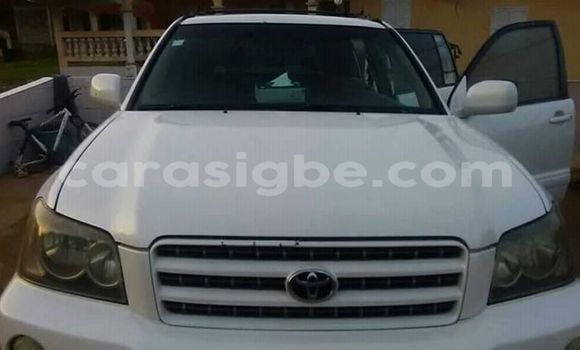 Buy Used Toyota Highlander White Car in Lome in Maritime Buy Used Toyota Highlander White Car in Lome in Maritime
