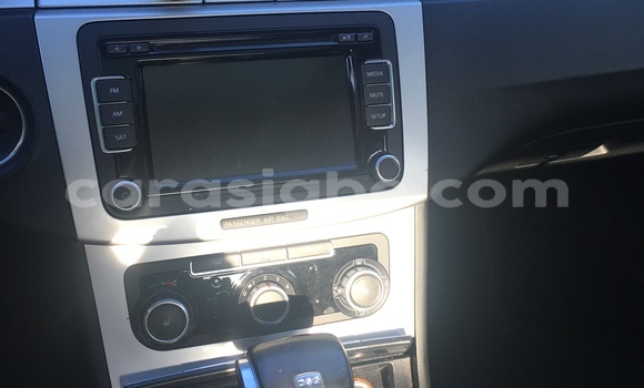 Acheter Import Voiture Volkswagen Passat Beige à Lomé, Maritime Acheter Import Voiture Volkswagen Passat Beige à Lomé, Maritime