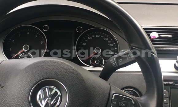 Acheter Import Voiture Volkswagen Passat Beige à Lomé, Maritime Acheter Import Voiture Volkswagen Passat Beige à Lomé, Maritime