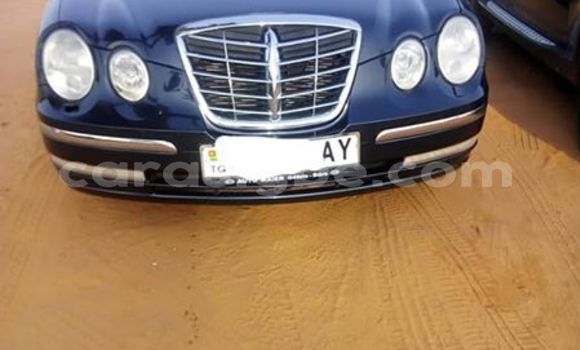 Acheter Occasion Voiture Kia Opirus Bleu à Lomé, Maritime Acheter Occasion Voiture Kia Opirus Bleu à Lomé, Maritime