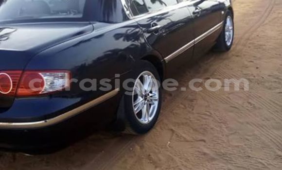 Acheter Occasion Voiture Kia Opirus Bleu à Lomé, Maritime Acheter Occasion Voiture Kia Opirus Bleu à Lomé, Maritime