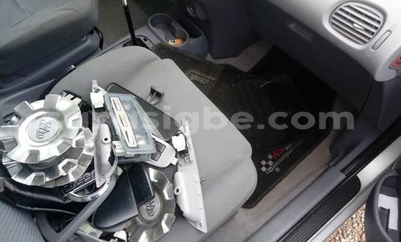 Acheter Occasion Voiture Nissan Almera Gris à Lomé, Maritime Acheter Occasion Voiture Nissan Almera Gris à Lomé, Maritime