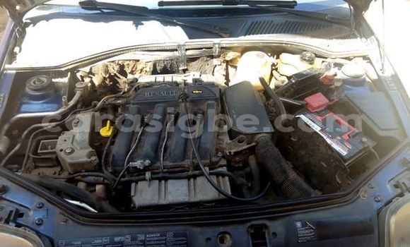 Acheter Occasion Voiture Renault Clio Bleu à Lomé, Maritime Acheter Occasion Voiture Renault Clio Bleu à Lomé, Maritime