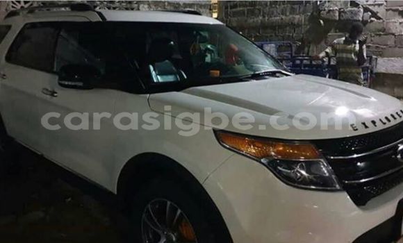 Acheter Occasion Voiture Ford Explorer Blanc à Lomé, Maritime Acheter Occasion Voiture Ford Explorer Blanc à Lomé, Maritime