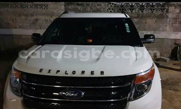 Acheter Occasion Voiture Ford Explorer Blanc à Lomé, Maritime Acheter Occasion Voiture Ford Explorer Blanc à Lomé, Maritime